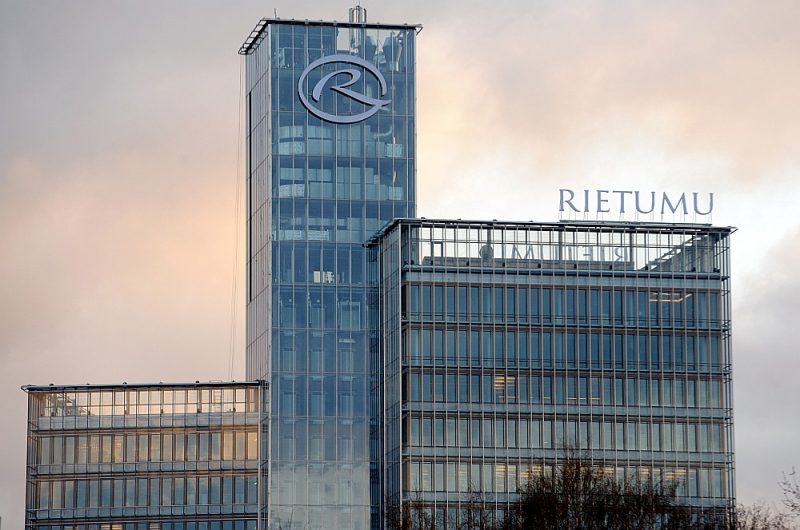 Банк Rietumu наказан крупным штрафом — за нарушения в сфере борьбы с теневым кап...