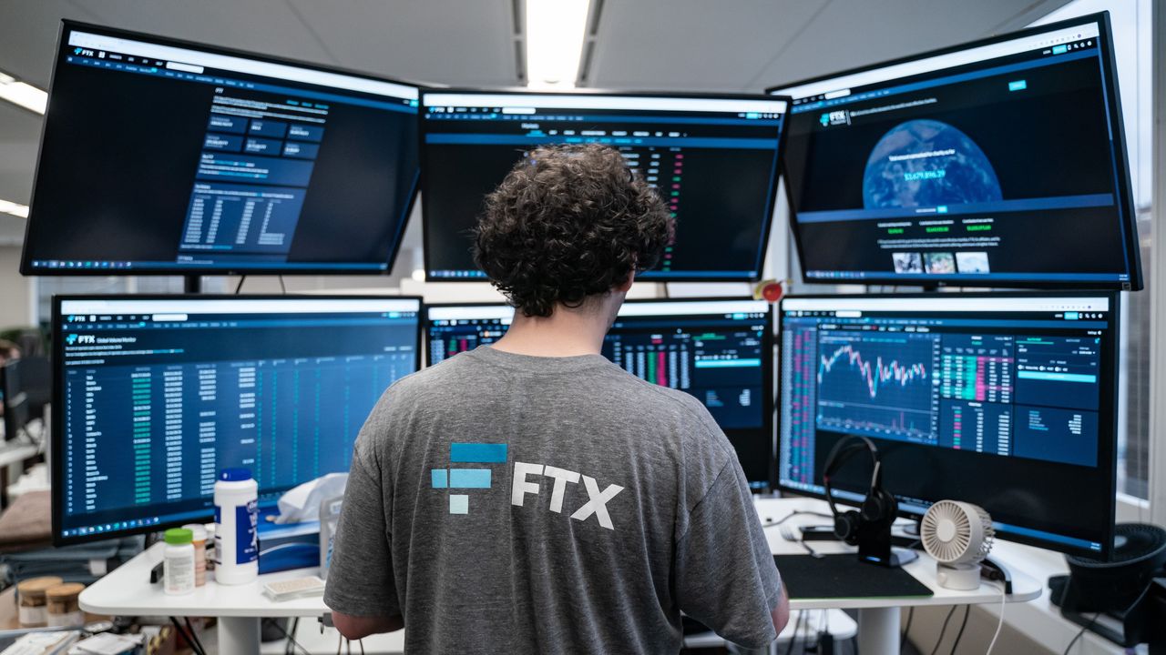 Вторая по величине криптовалютная биржа в мире FTX объявила о банкротстве